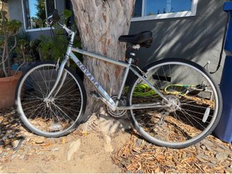 Hybrid bike Navaro