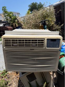 Haier 10,000 BTU Window Air Conditioner AC Unit - Model ESA410R
