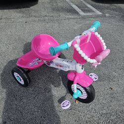 Tricycle Minnie Mouse