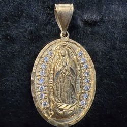 Virgin Mary Pendants 