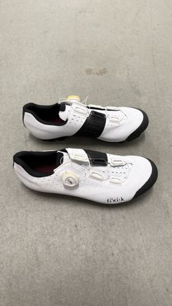 Fizik Vento X3 Overcurve MTB Shoes White/Black Size 39.5 EU 7 US NEW No Box