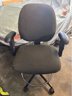 Sturdy Steel Bar Stool