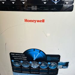 Honeywell Portable AC