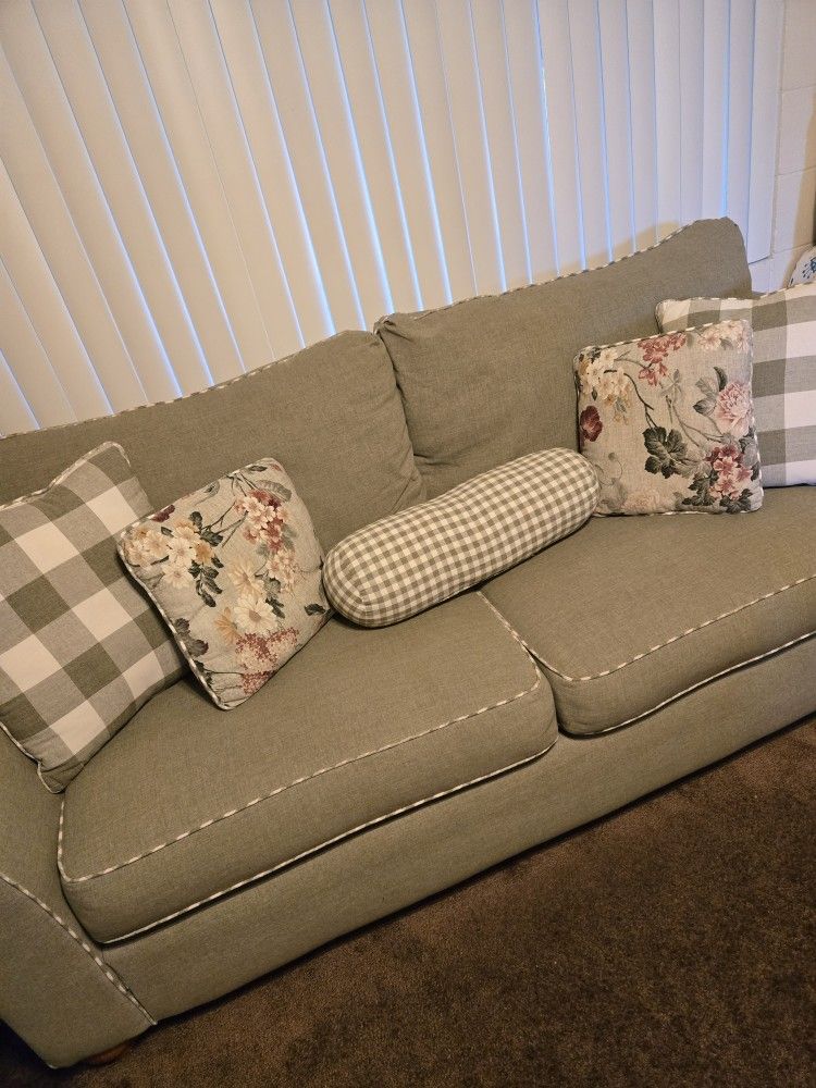 Sofa