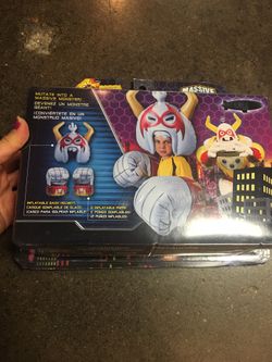 NWT inflatable bash armor