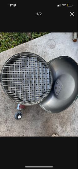 Boat grill from west marine $300 msrp give me $75