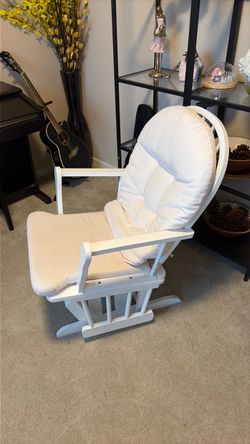 Nursery Rocking/Glide chair