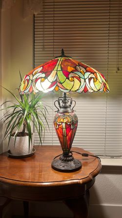 Beautiful Tiffany lamp