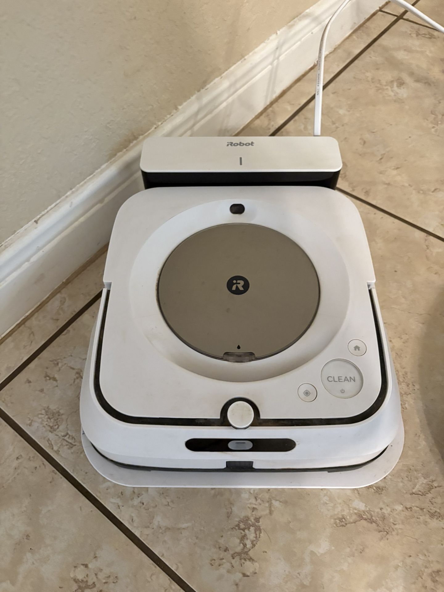iRobot Braava Mop Jet m6