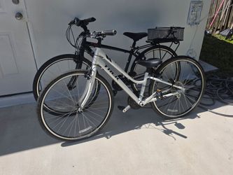 Verve 3 bicycle