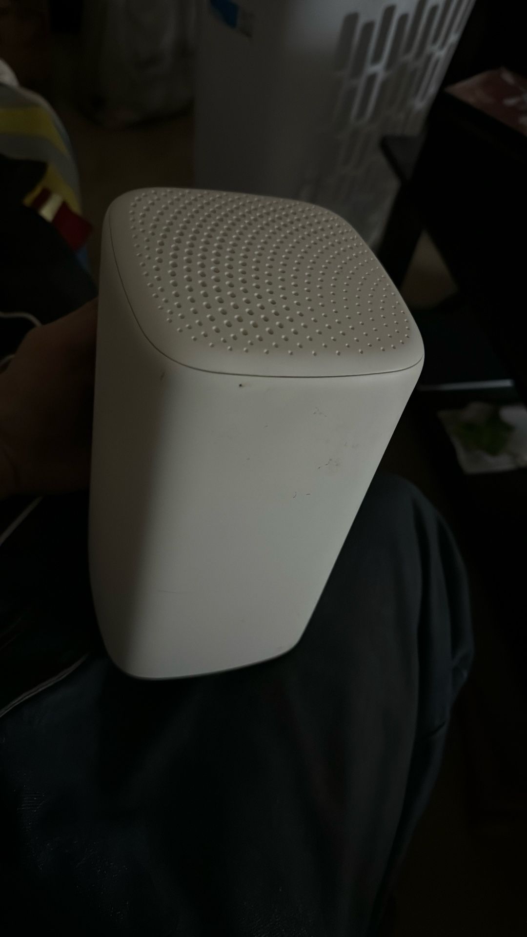 X Finity WiFi Router Xb8t