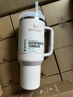 Stanley The Quencher H2.0 Flowstate 40oz and 30oz Tumbler - Rose Quartz