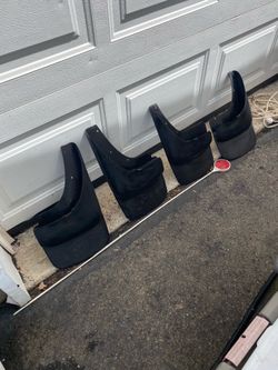 2004 Ram 1500 mud flaps