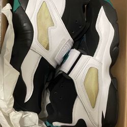 Diamond Turfs