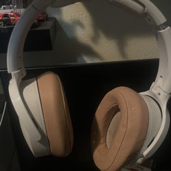 Skull Candy- Hesh ANC Headphones