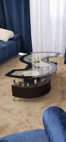 Unique table set and loveseat