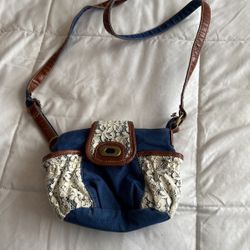 Simple Lace, Levi Over Shoulder Purse