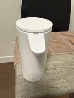 Simplehuman 14 oz Soap Dispensor ** 3 months old**