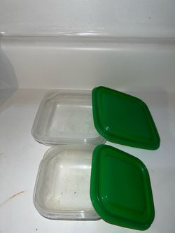 Bundle - Kitchen Utensils and containers