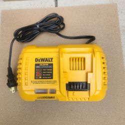 Dewalt 20v Fast Charger Brand New
