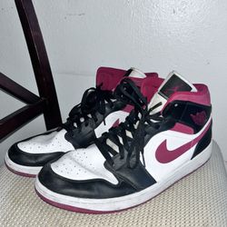 Air Jordan 1 Mid Gym Red Black White-(Used Fair)-**(LOCAL PICK UP ONLY)**- WILLING TO NEGOTIATE PRICE**