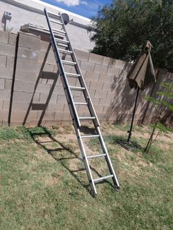 20 FT ALUMINUM EXTENSION LADDER