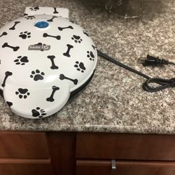 New/Dog Treat Maker