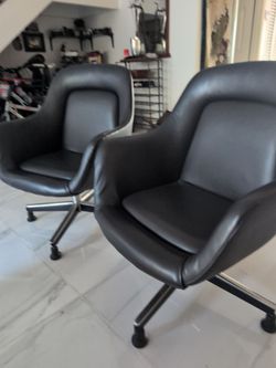 Leather chairs Black