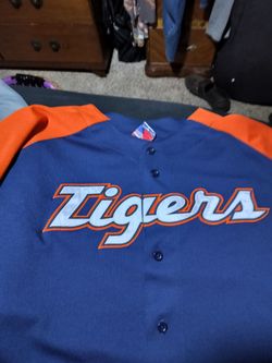 Detroit Tigers Majestic Jersey + Tigers Bear Bundle - $65 I believe it to be a 4X I'm a bigger guy and it fits me fine I cannot see the size and the t
