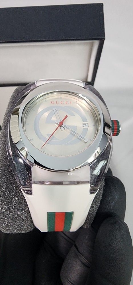 Gucci sync xxl white rubber unisex watch ya137102 sale