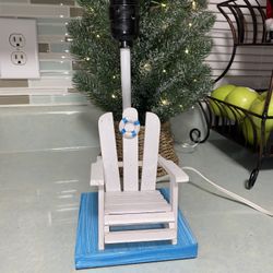 Small Beach Chair Lamp 