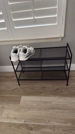 Shoe rack