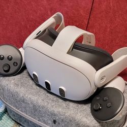 Meta Quest 3 Virtual Reality VR Headset - New, Used Once - With Carry Case TRADES WELCOME