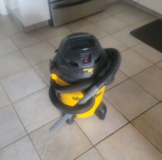 6 Gallon 3 Horsepower Wet Dry Shop-Vac Pro
