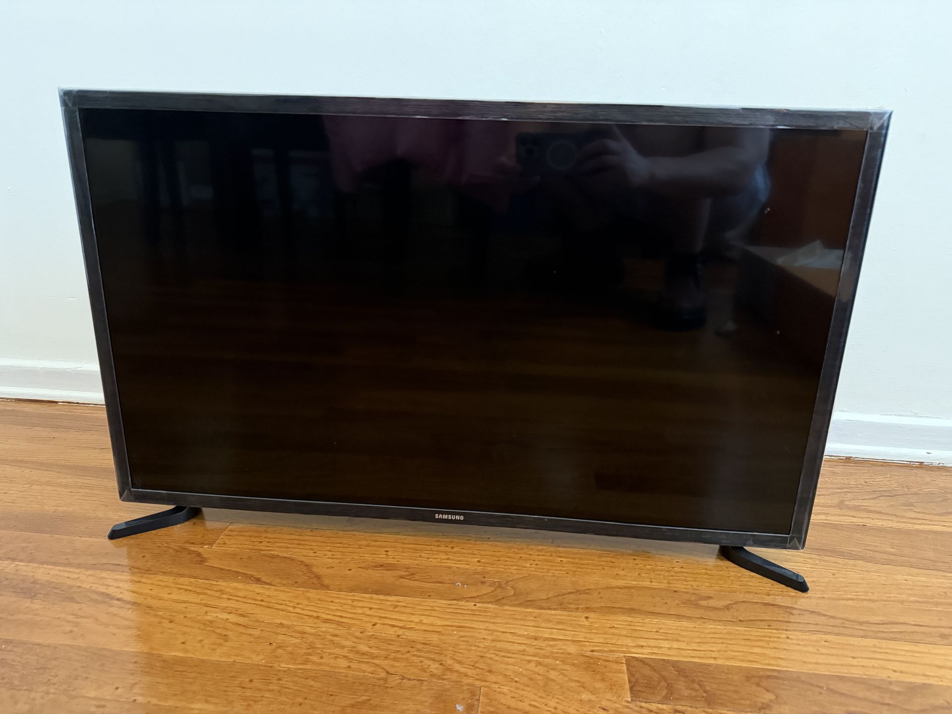 Samsung TV 32 inch