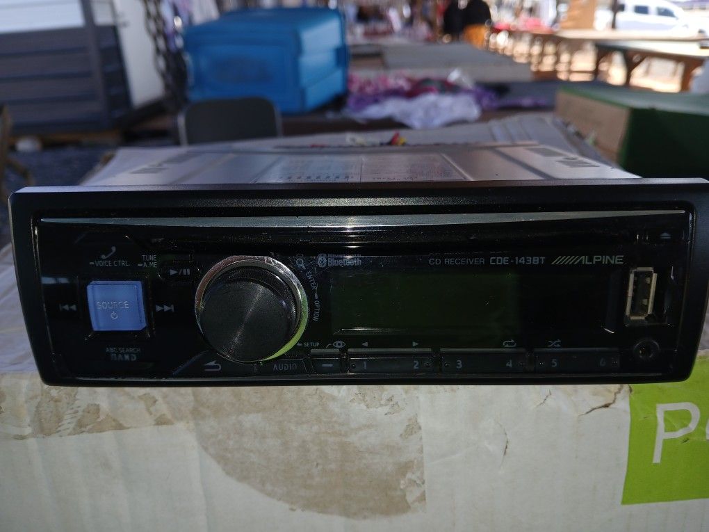 Name Brand Extreme Powerful Output Radio
