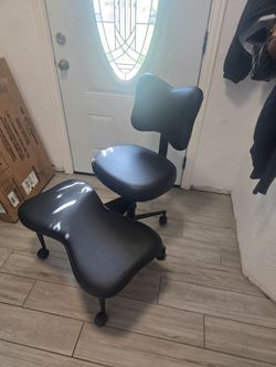 Desk Chair w/footrest