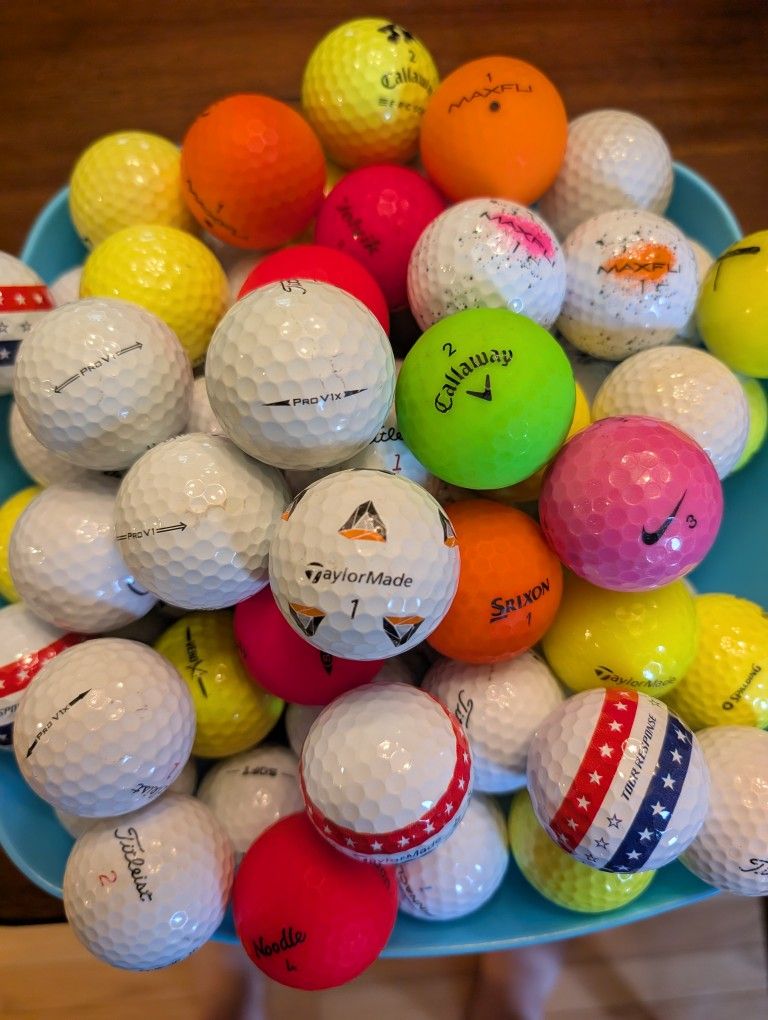 100 GOLF BALLS
