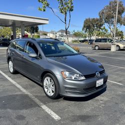 2016 Volkswagen Golf