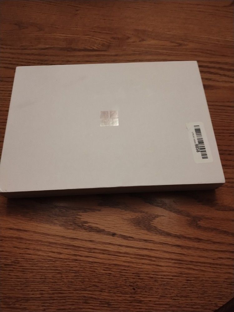 Microsoft Surface Pro 12"