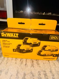 DEWALT 20V MAX Li-Ion Battery, 4-Pack, Model# DCB324-4