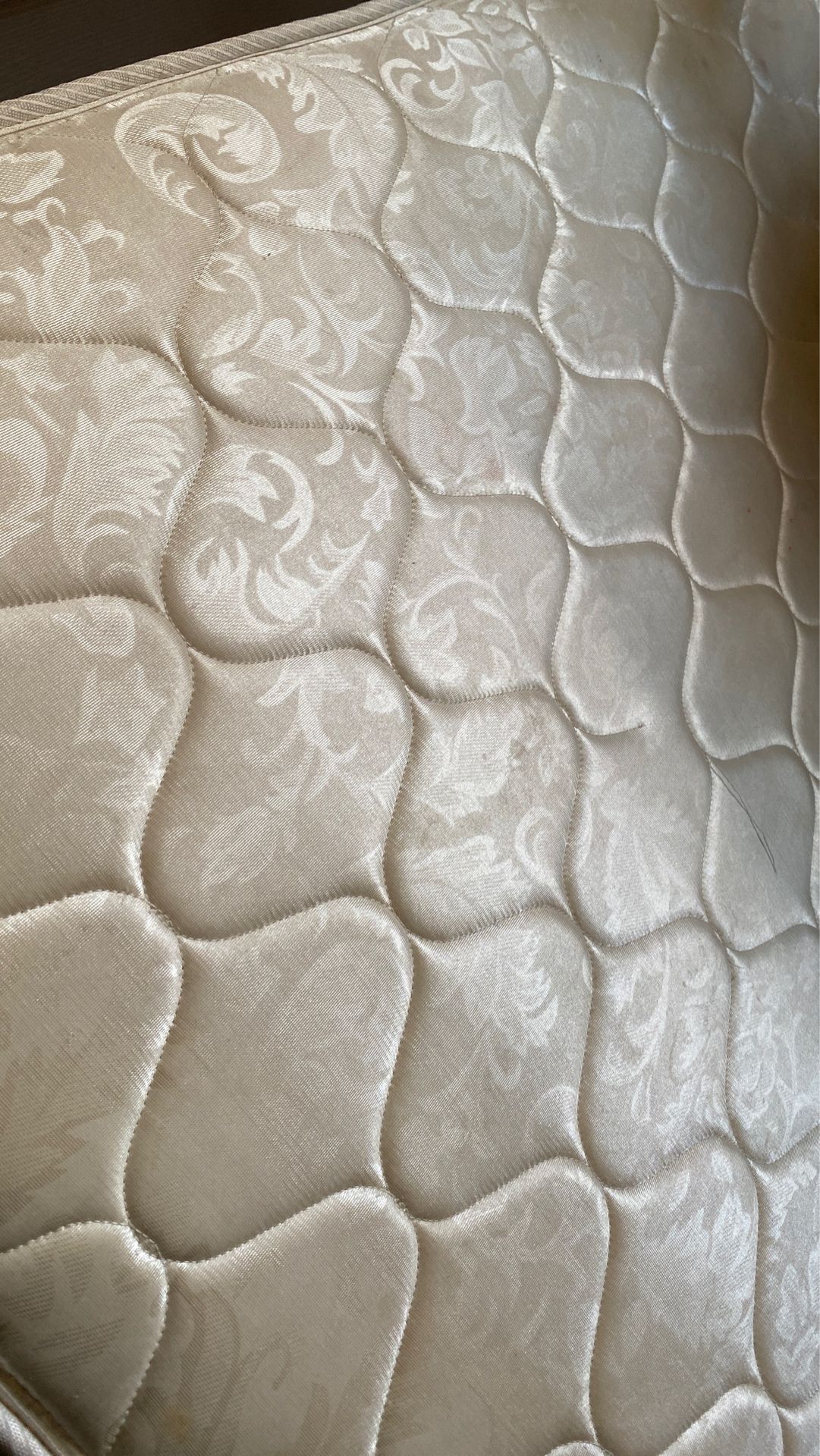Free queen mattress