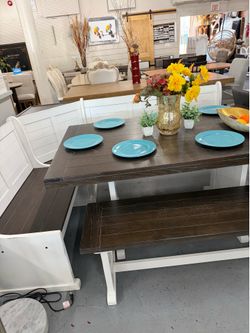 Beautiful Custom D. I. N. I. N. G. Sets @ FURNITURE LOVE ❤️ Same Day Delivery 🚚