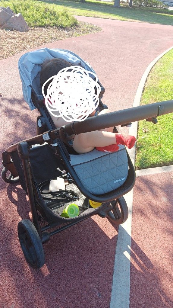 Nestmode  Stroller 