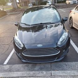 Ford Fiesta 2015 Hatchback 