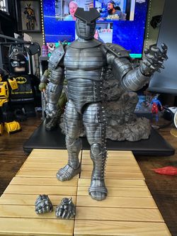 Marvel Legends Destroyer with Interchangeable Hands