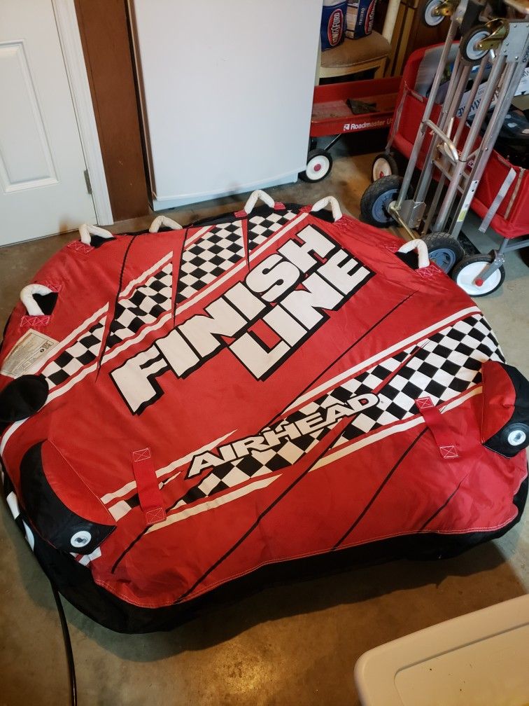 Airhead Finish Line Towable Boat Tube