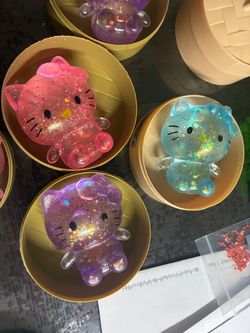Hello kitty sugar Squishys