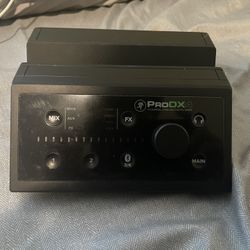 Mackie ProDX4