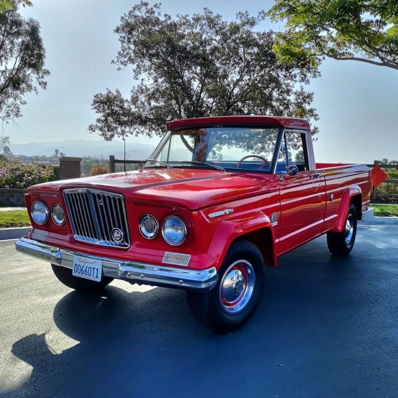 1966 Jeep Gladiator J2500 Willy's Kaiser AMC 327 V8